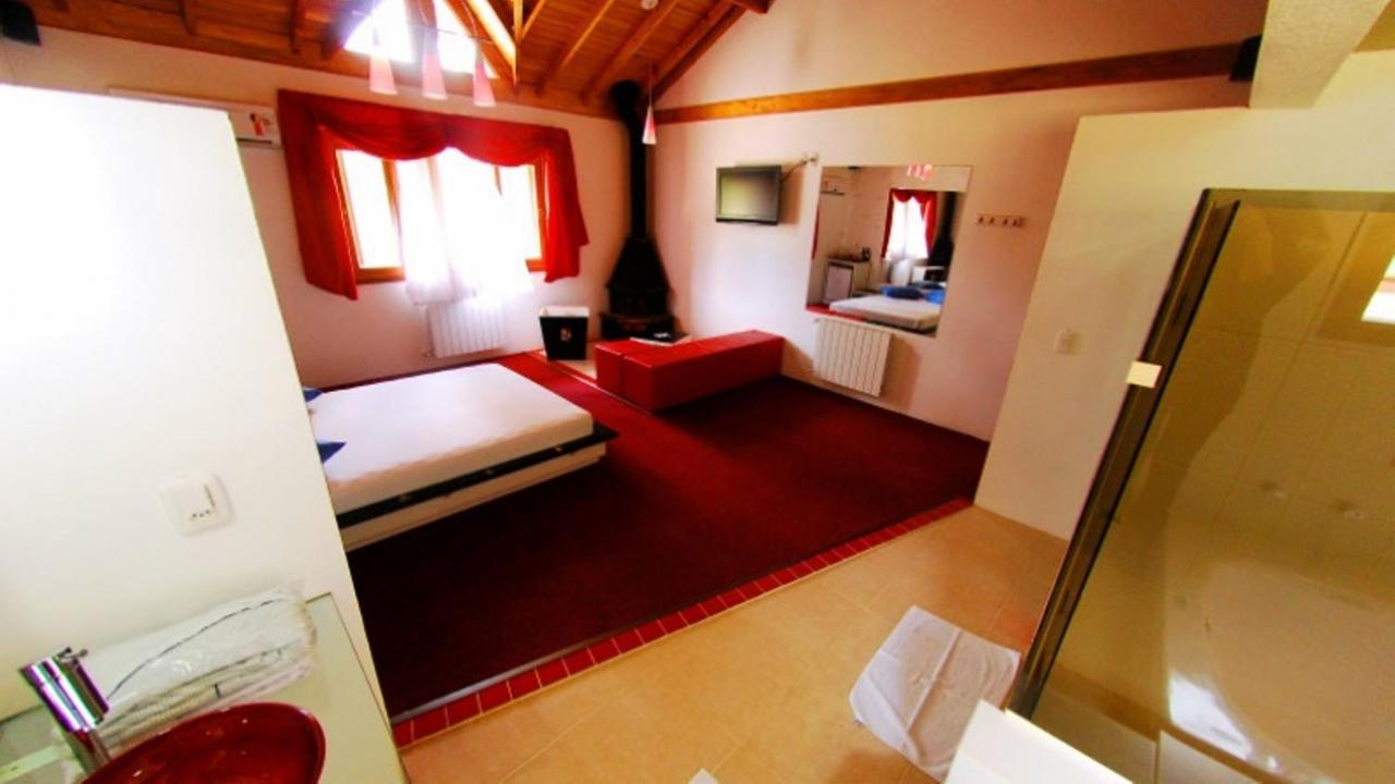 Motel Tentacao (Adults Only) Canela Pokoj fotografie
